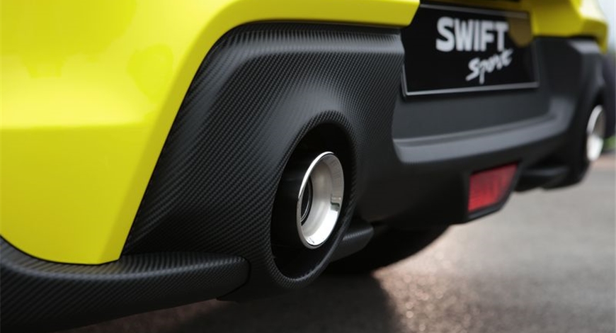 Suzuki Swift Sport scarico