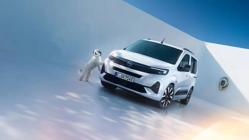 Opel Combo — Porte scorrevoli, accesso più pratico